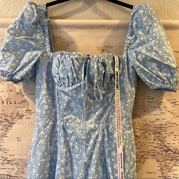 House of CB ‘Tallulah’ Blue Ivory Puff Sleeve Midi Dress NWOT - Picture 11 of 12